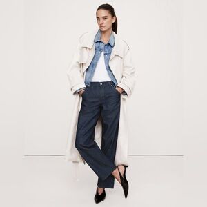 NWT! Banana Republic Rinse Dark Wash The Straight Jean - Size 25🩵